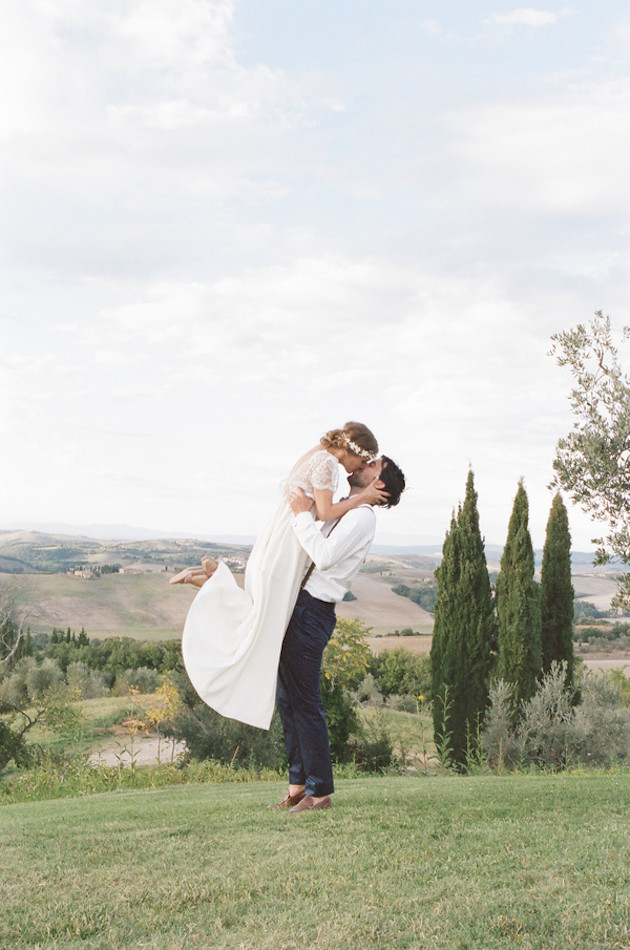 Destination wedding photographer in Tuscany, Italy