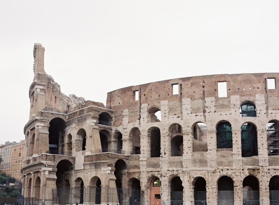 Elope to Rome_Colosseum