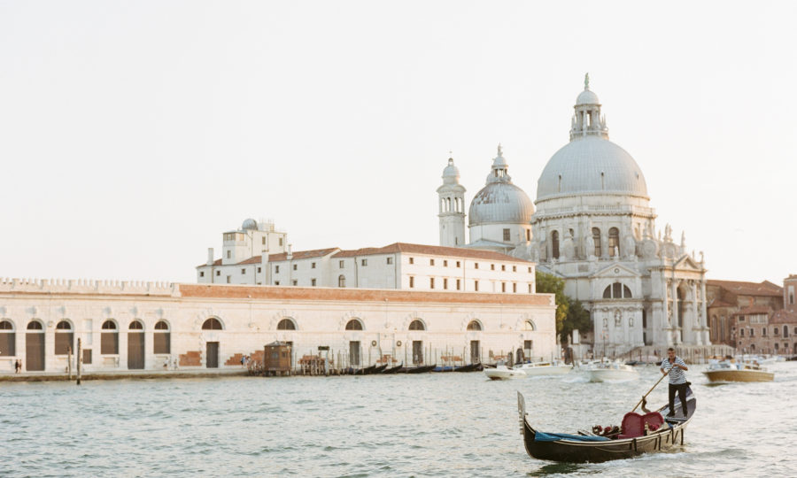 Elopements: How to find the ideal location - Venice