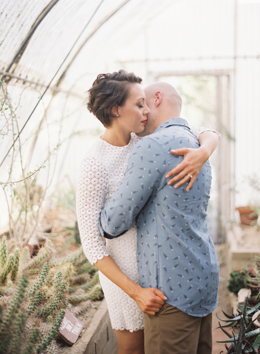 ENGAGEMENT PHOTO IDEAS - The Elopement Experience