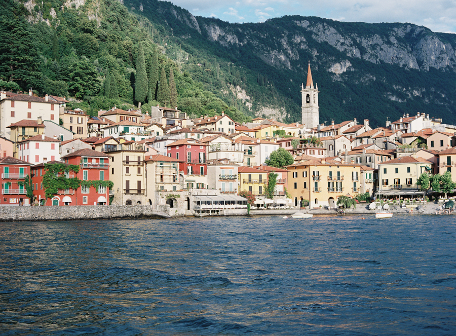 elope in Lake Como Italy