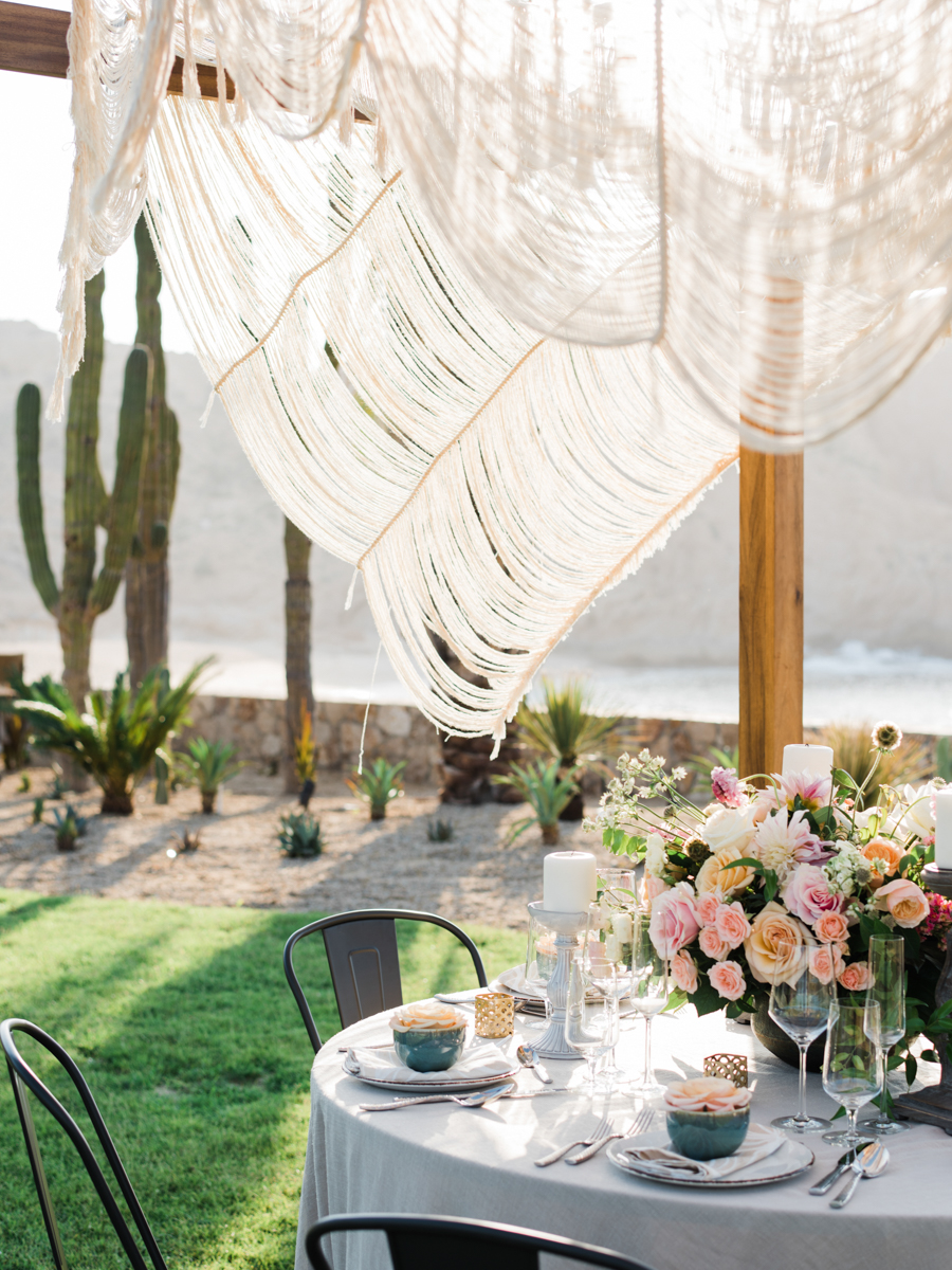 Table ideas for a boho-chic elopement